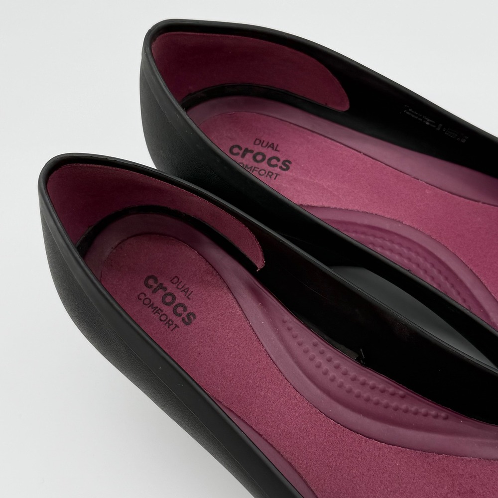 Crocs Womens 10 Lina Wedge Pump Black Dual Comfort Low Heel Professional Modern - Picture 4 of 7